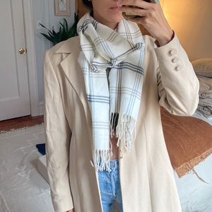 100% Cashmere Scarf - hand tailored